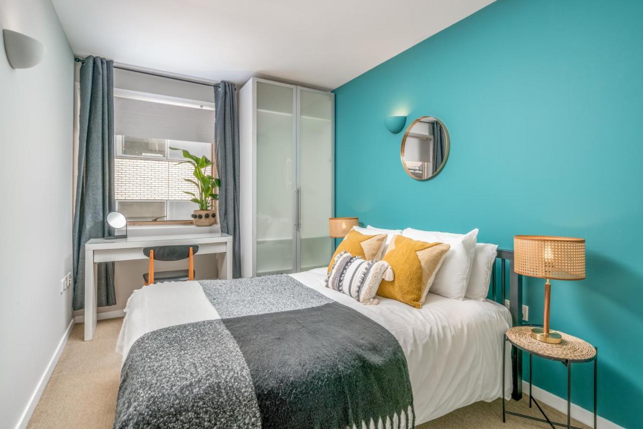 2 Bedroom Apartment With Park Views Shoreditch لندن المظهر الخارجي الصورة