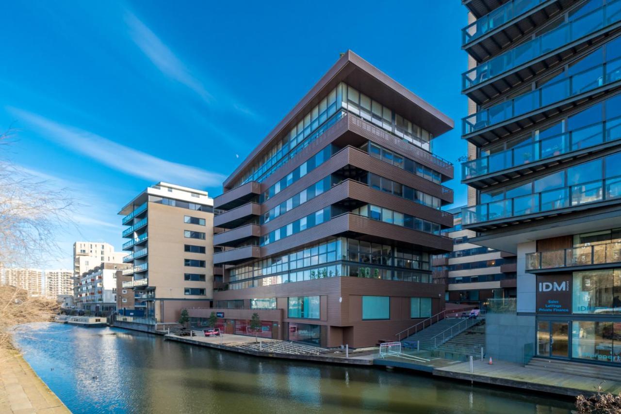 2 Bedroom Apartment With Park Views Shoreditch لندن المظهر الخارجي الصورة
